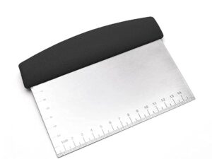 Dough Scrapper/Bench Scrapper with Plastic Handle